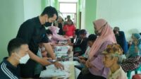 Bansos BLT BBM Cair, Ribuan Warga Rajeg Tangerang Terima Uang Tunai